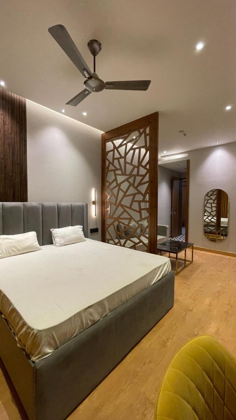 Urban Abodes Aparthotel Ghaziabad Exterior foto